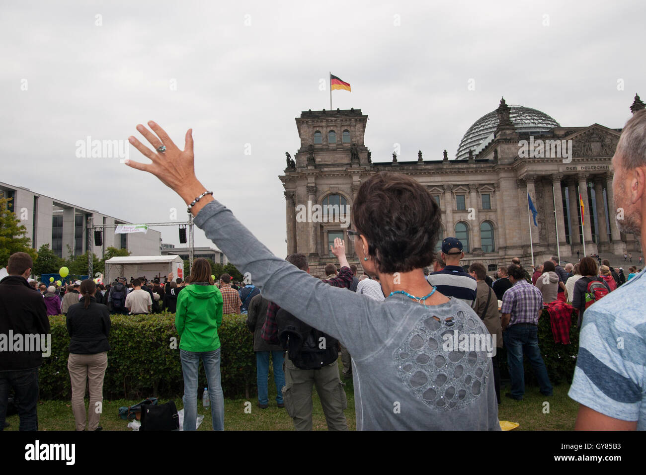 Berlino, Germania. 17 Settembre, 2016. Chiesa ecumenica in servizio dopo il mese di marzo per la Vita (annuale manifestazione contro l aborto). Foto Stock