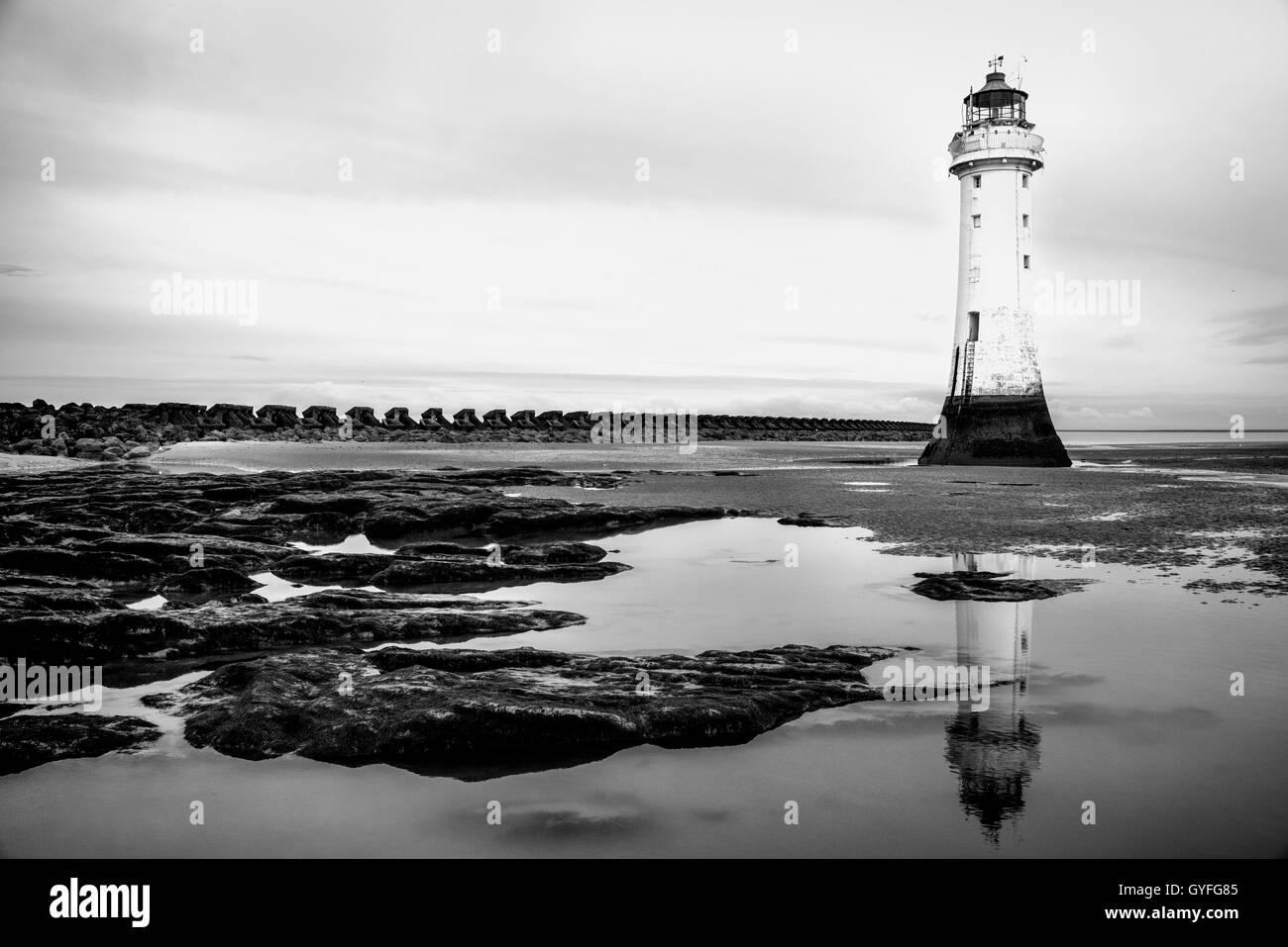 Pesce persico Rock Lighthouse New Brighton Liverpool Regno Unito Foto Stock