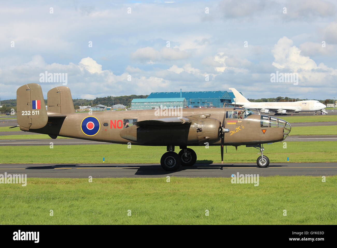 PH-XXV, conservato il North American B-25N Mitchell, presso l'Aeroporto di Prestwick durante la scozzese Airshow Internazionale nel 2016. Foto Stock