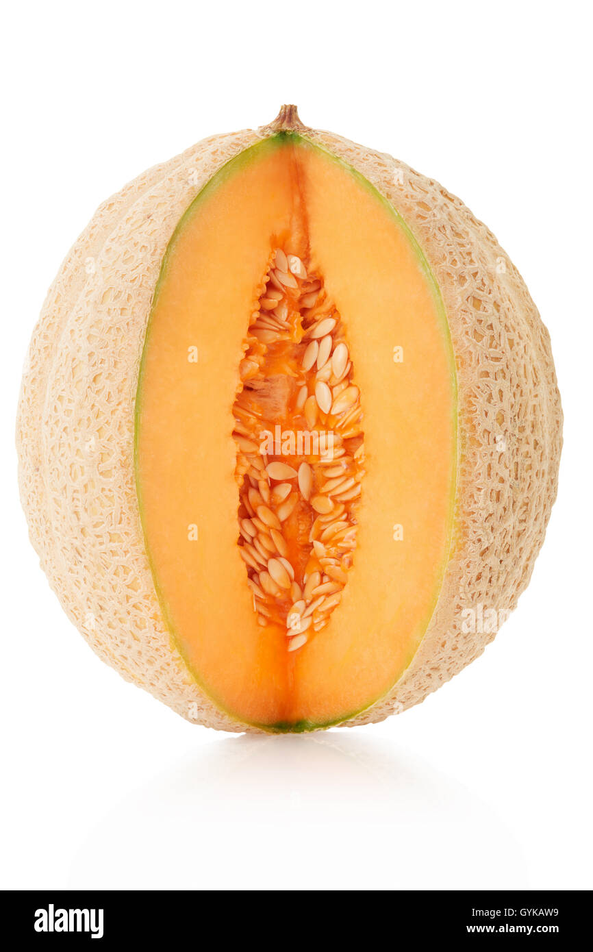 Il melone Cantalupo tagliato sul bianco, tracciato di ritaglio Foto Stock