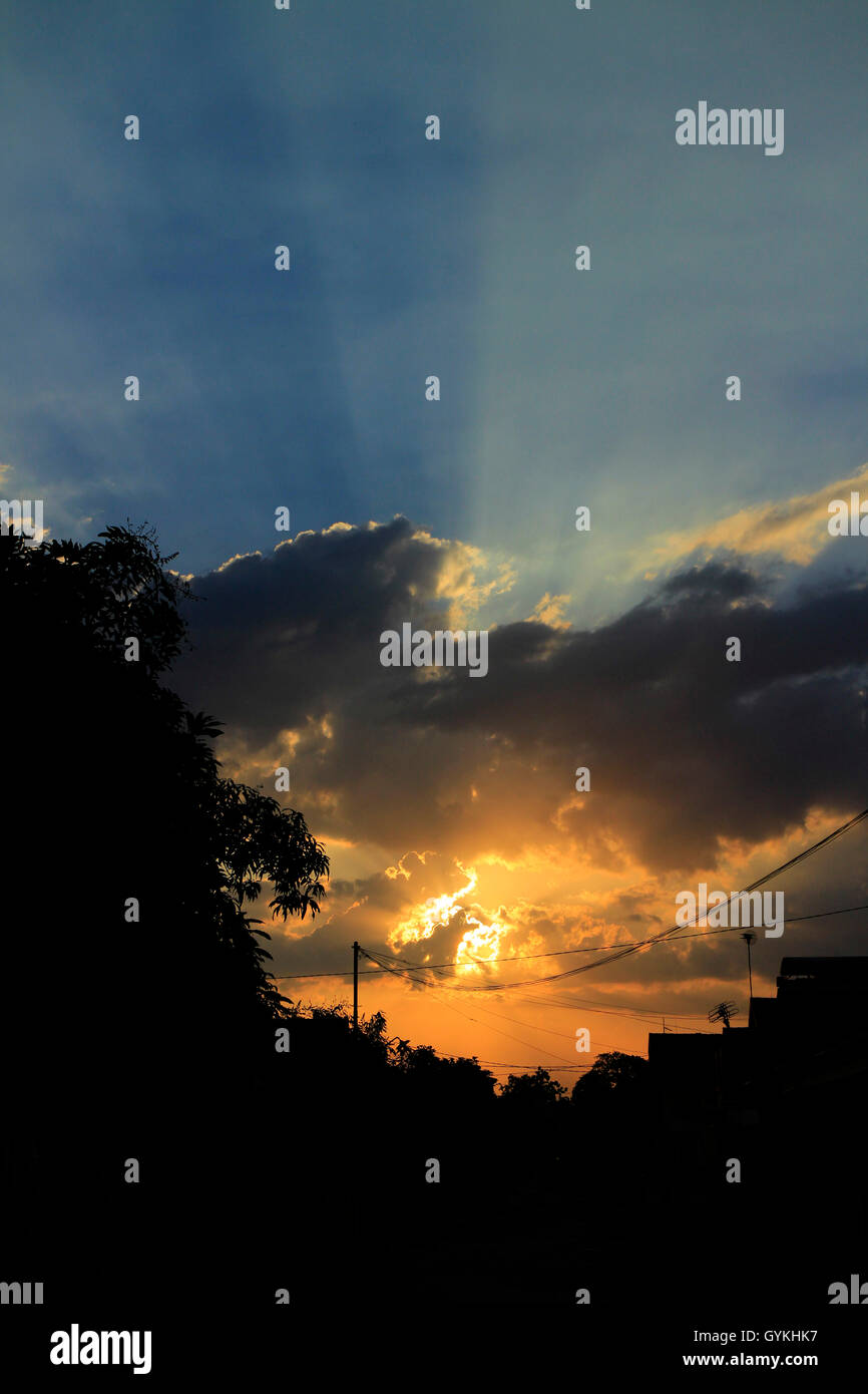 Il cielo è una parte naturale di questa incredibile Foto Stock