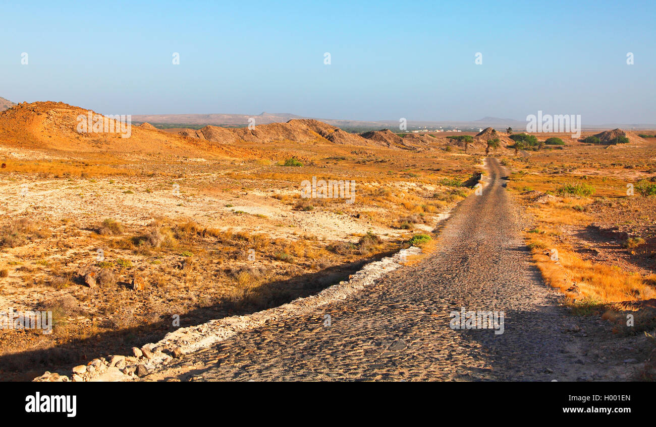 Percorso attraverso la zona montagnosa a nord di Joao Galego, Capo Verde Isole, Boa Vista Foto Stock