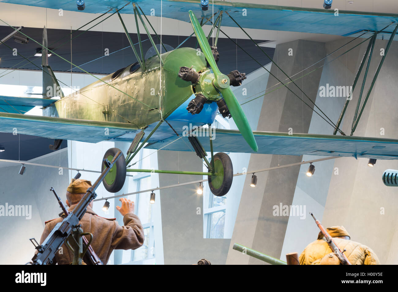 Minsk, Bielorussia - 20 dicembre 2015: la prima guerra mondiale II Soviet russo notte di luce bomber PO-2 in bielorusso Museo della Grande Patrio Foto Stock