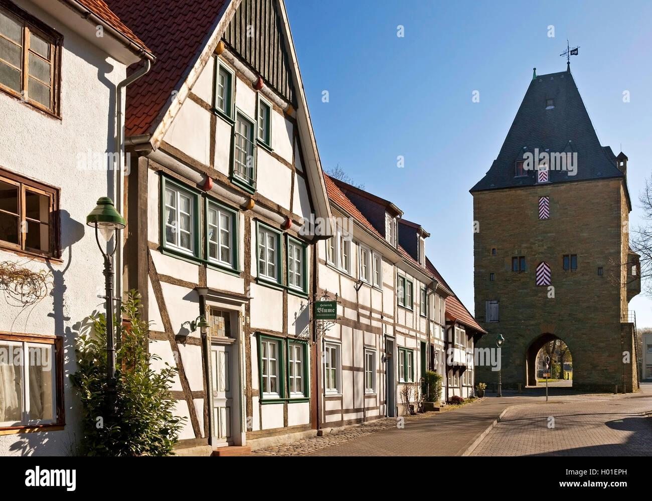 Città Osthofentor gate e la città vecchia, in Germania, in Renania settentrionale-Vestfalia, Soest Foto Stock