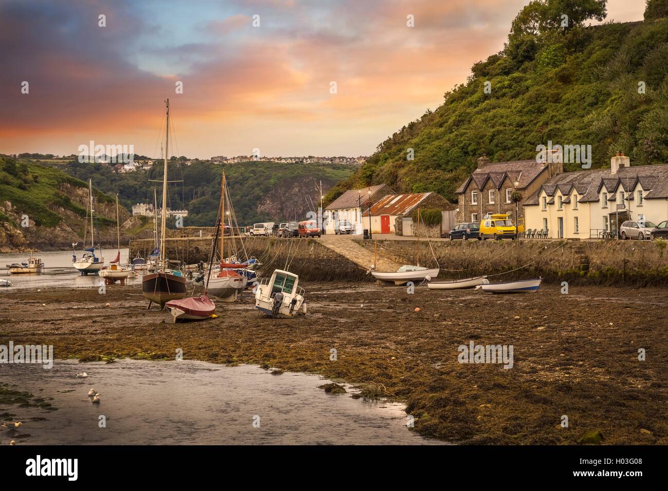 Fishguard village, Pembrokeshire, Galles, Gran Bretagna Foto Stock