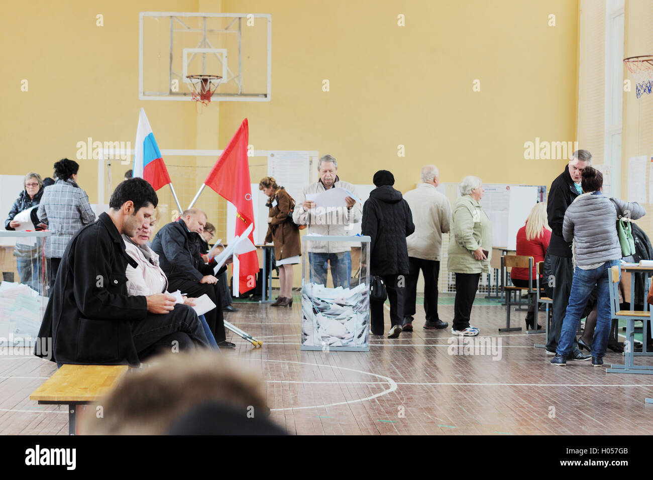 Le elezioni della Duma di Stato e l Assemblea Legislativa di San Pietroburgo, 18 settembre 2016, San Pietroburgo, Russia Foto Stock