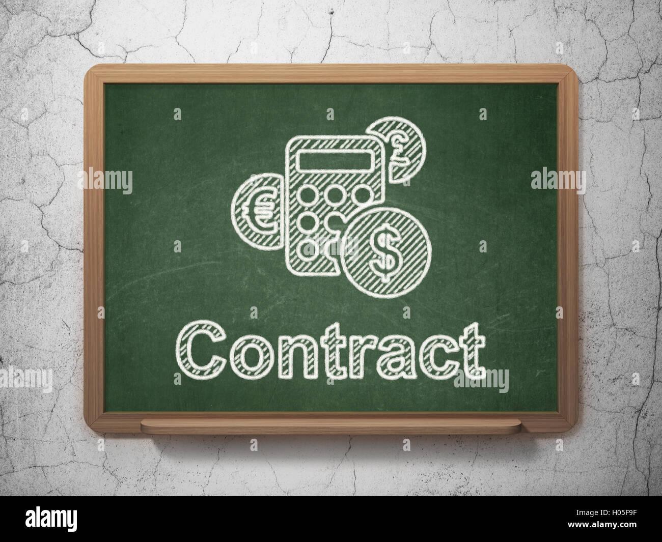 Il concetto di business: calcolatrice e contratto su sfondo lavagna Foto Stock