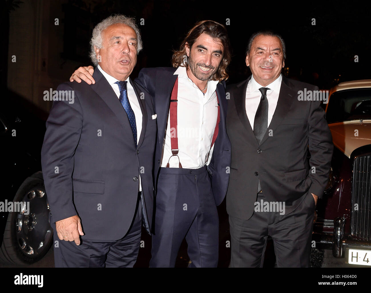 Imprenditore Juan José Hidalgo e cantanti 'Los del Río" Antonio Romero e Rafael Ruiz a Madrid lunedì 19 agosto 2016 Foto Stock