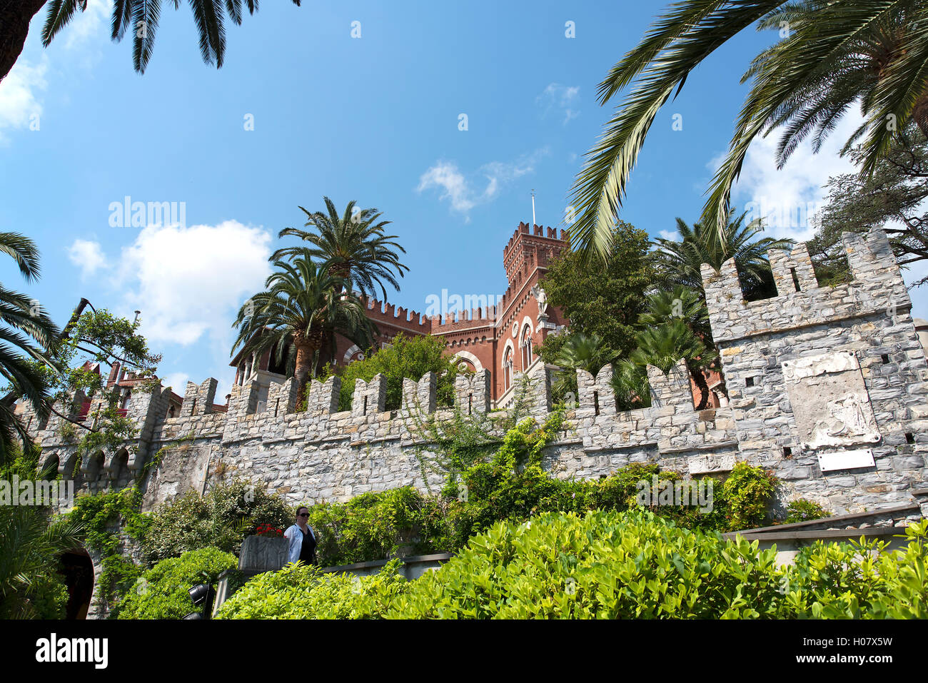 Il Castello d'Albertis è a Genova,l'Italia. Essa è stata la casa del mare Capitano Enrico Alberto D'Albertis. Museo delle Culture del Mondo Foto Stock