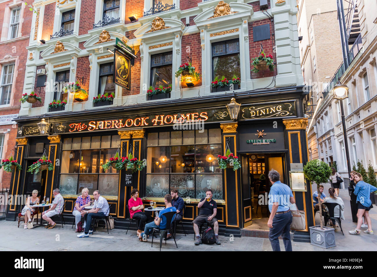 Il Sherlock Holmes Pub nel centro di Londra, Inghilterra, Regno Unito, Europa Foto Stock