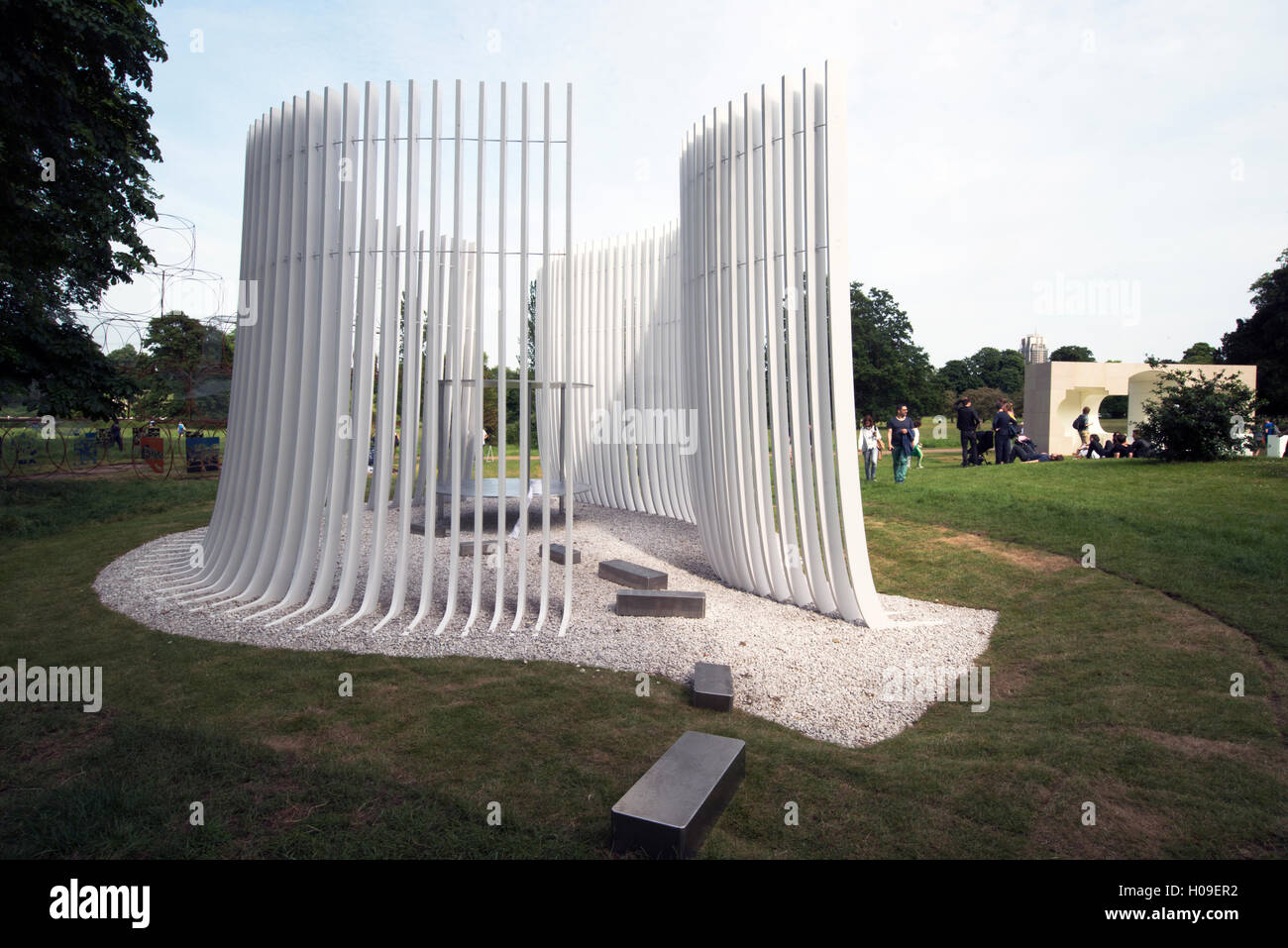 Uno dei 2016 serpentina estate case, da Asif Khan, Serpentine Gallery, Hyde Park, London W2, England, Regno Unito Foto Stock