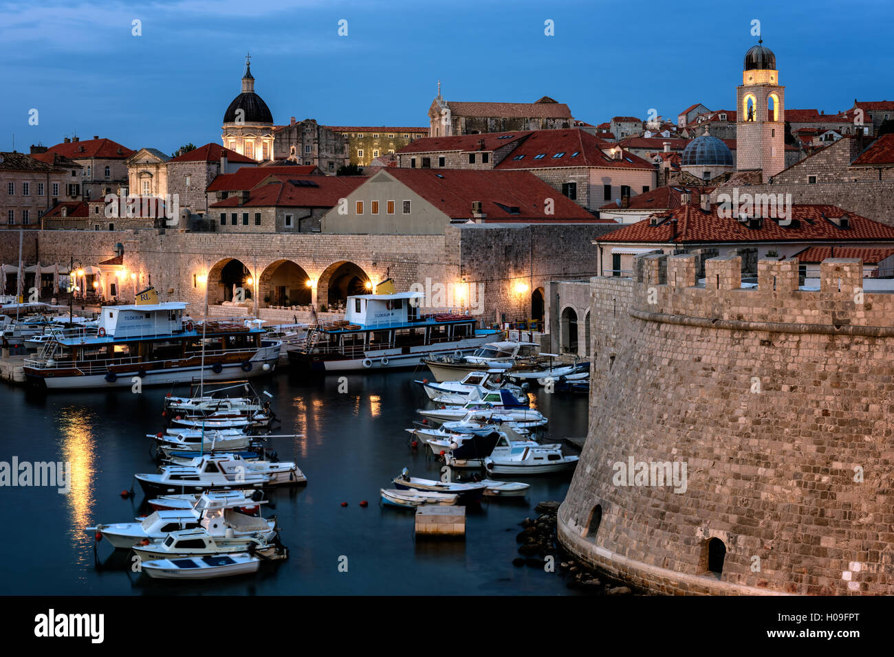 Porto di Dubrovnik, Sito Patrimonio Mondiale dell'UNESCO, Croazia, Europa Foto Stock