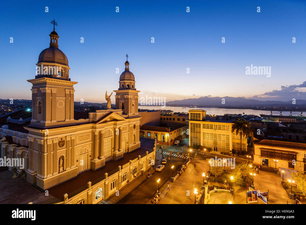 Nuestra Señora de la Asunción Cattedrale al Parque Cespedes, Santiago de Cuba, Cuba, West Indies, dei Caraibi e America centrale Foto Stock