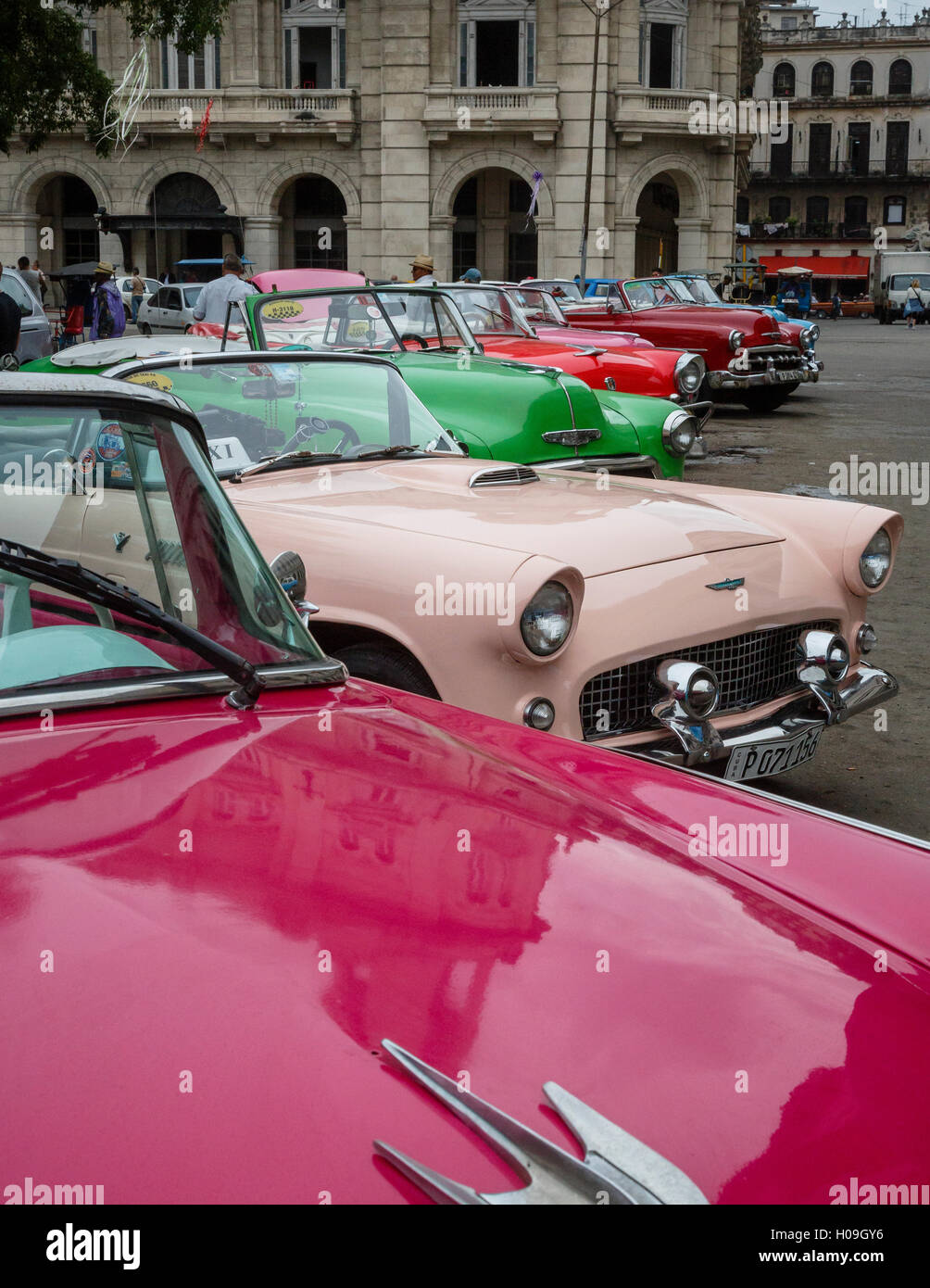Vintage American Cars, Havana, Cuba, West Indies, dei Caraibi e America centrale Foto Stock