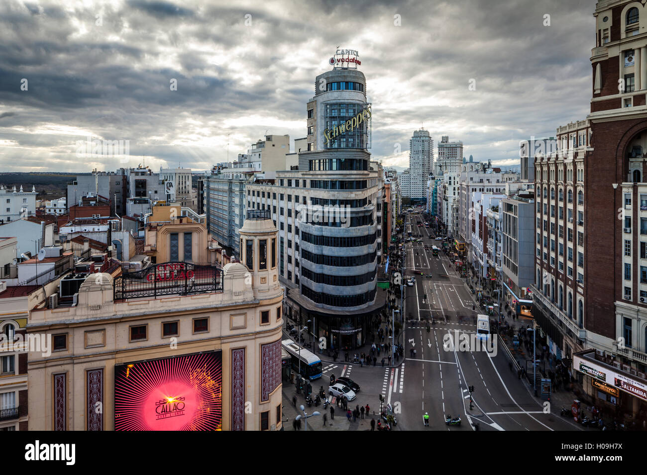 Gran Via nel centro di Madrid, Spagna, Europa Foto Stock