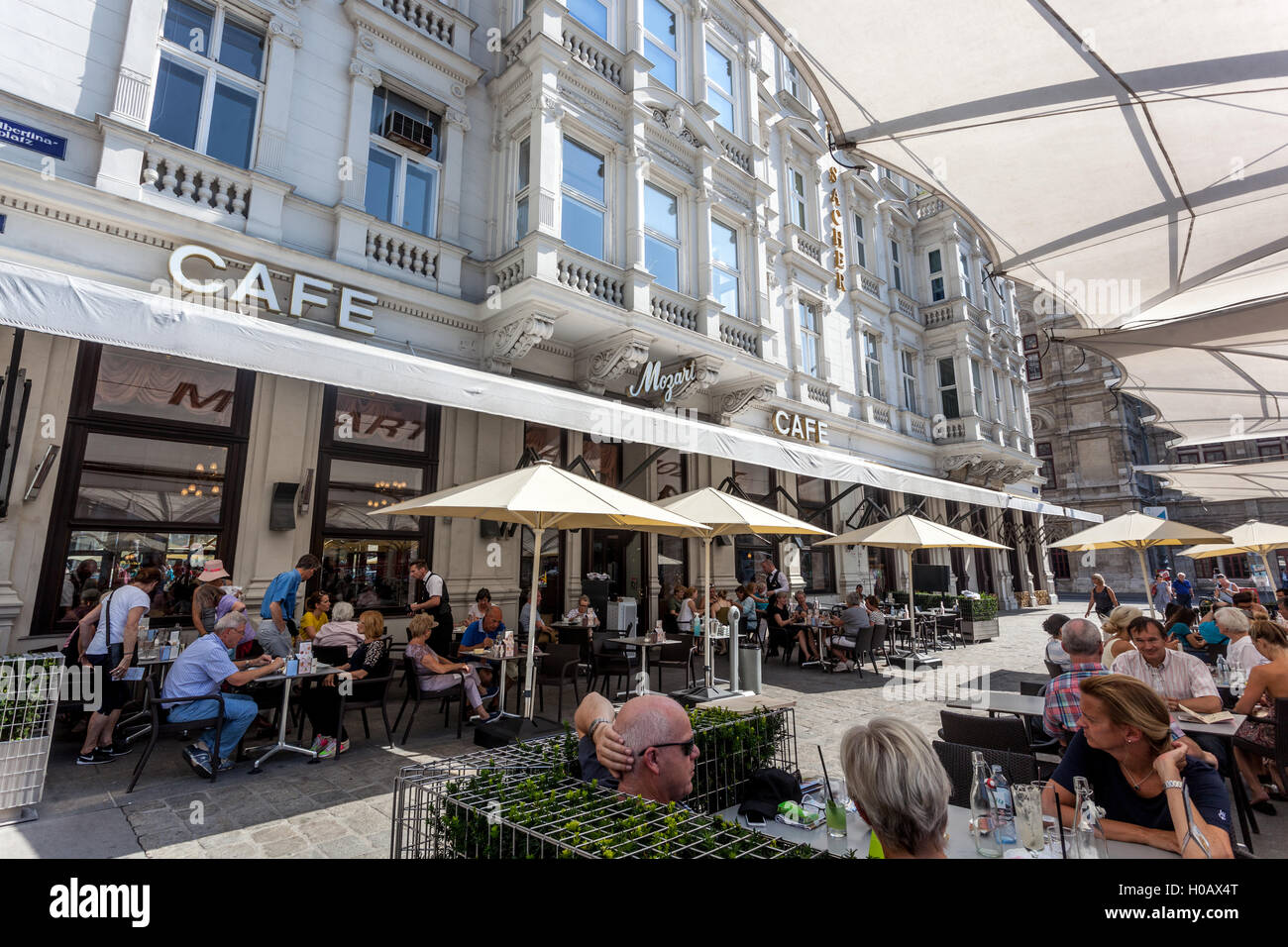 Mozart Cafe, Hotel Sacher di Vienna, Austria Foto Stock