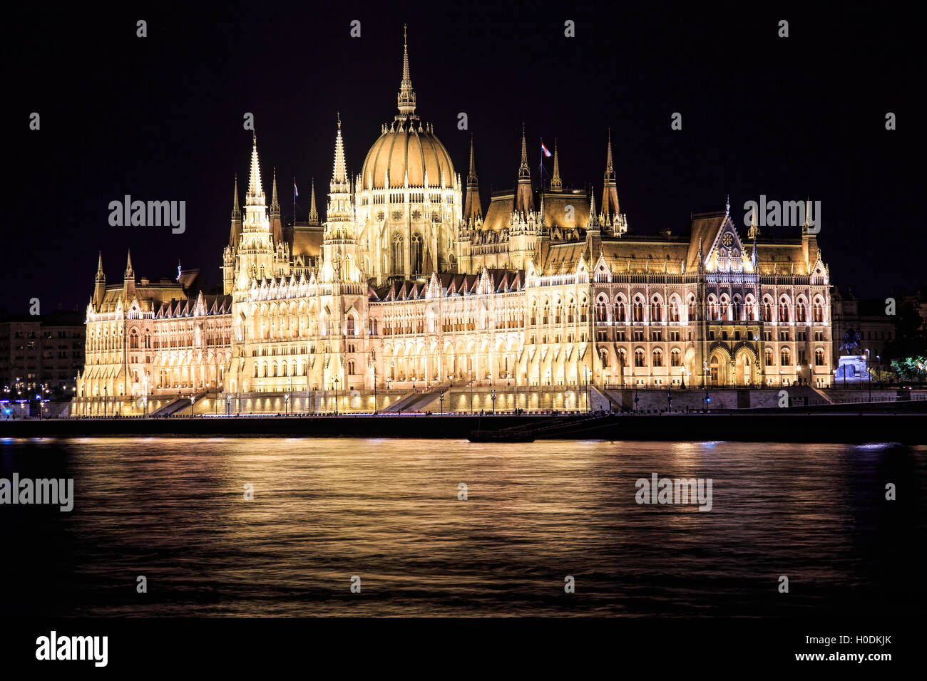 Budapest, Ungheria il parlamento durante la notte Foto Stock