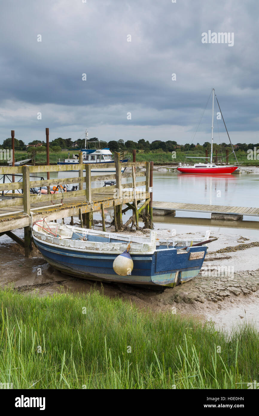 Vista dal porto di Southwold guardando attraverso il Fiume Blyth a Walberswick. Suffolk, Inghilterra, Regno Unito Foto Stock