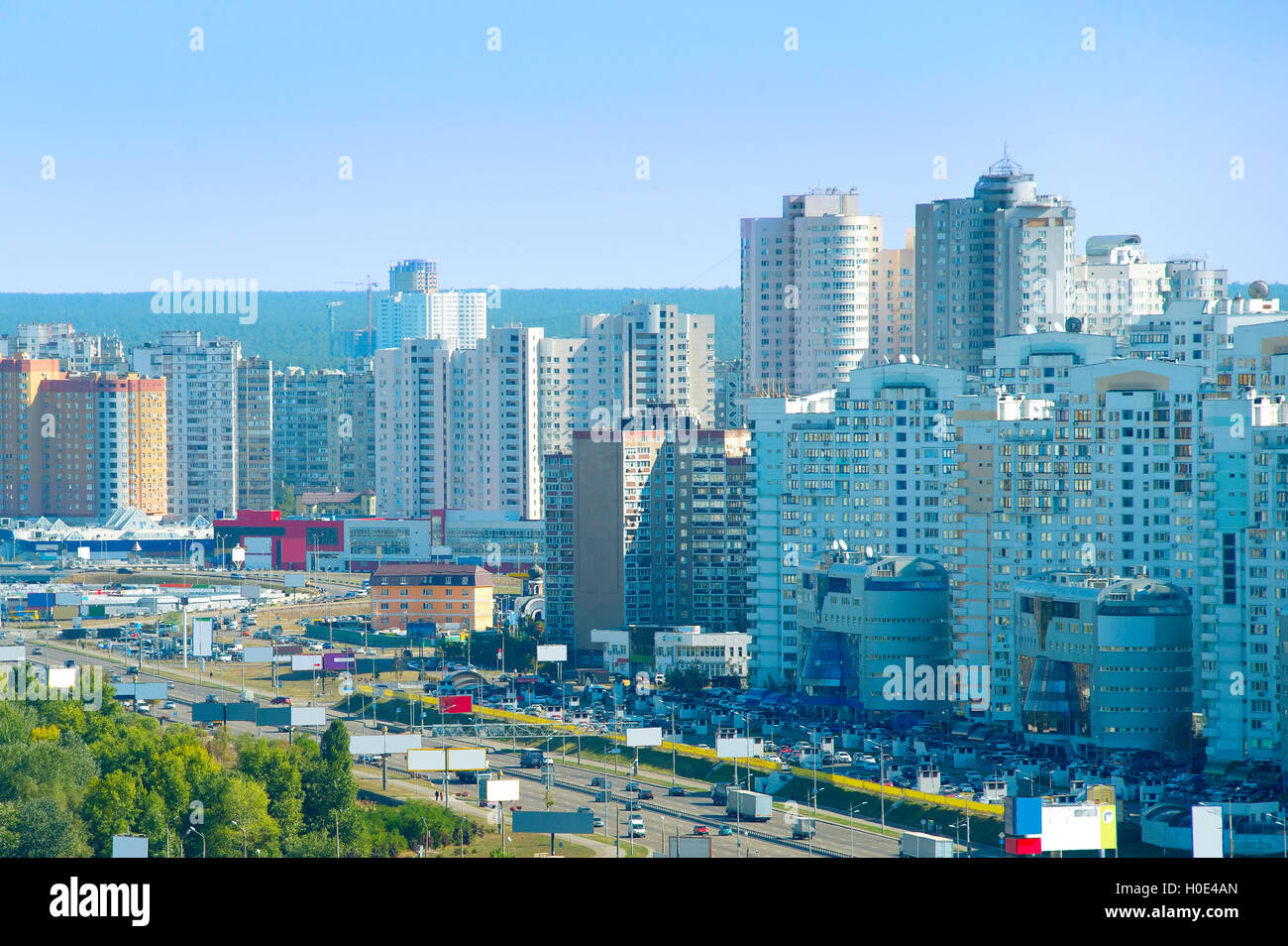 Densità di moderna architettura di Kiev - la capitale di Ucraina Foto Stock