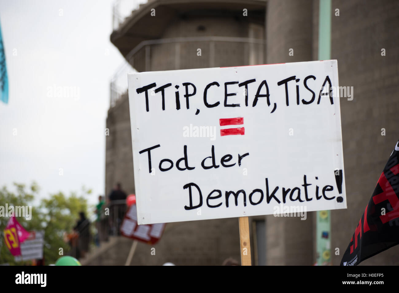 Rally contro TTIP, CETA e TISA a Colonia, Germania Foto Stock