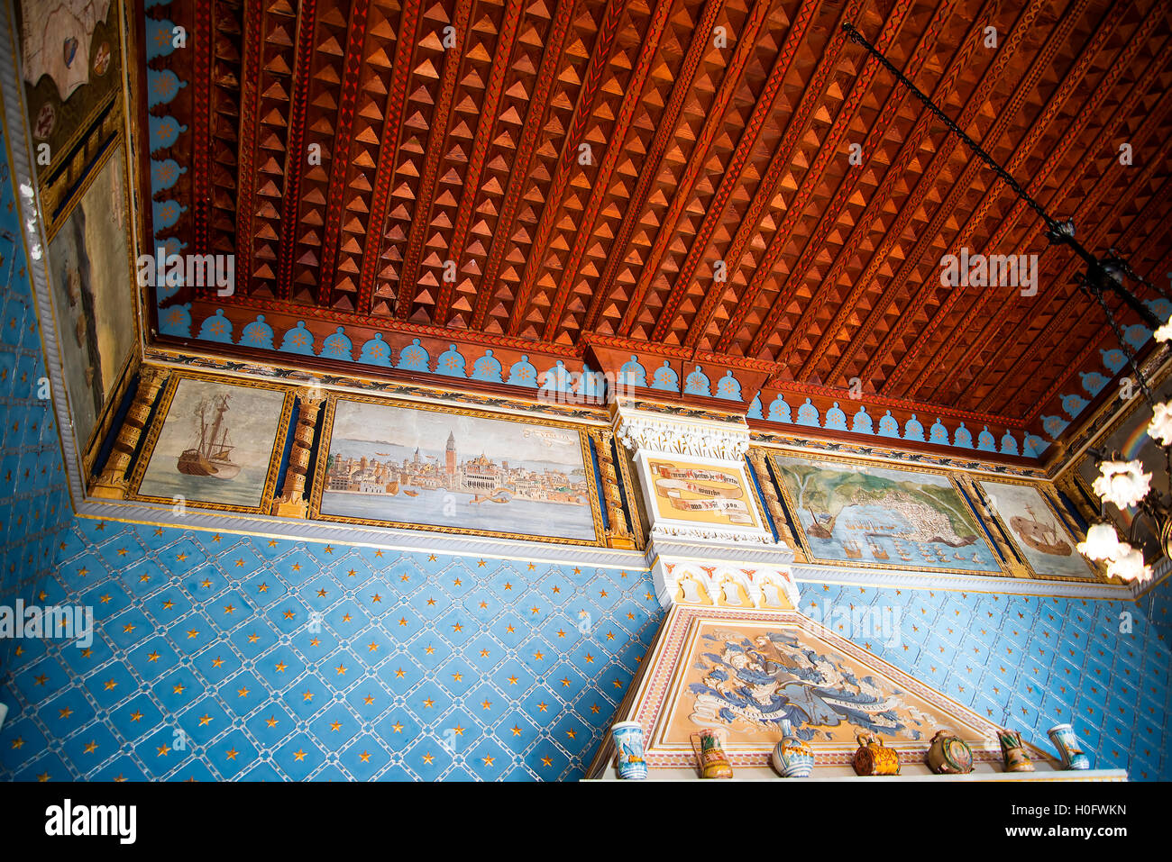 Il Castello d'Albertis è a Genova,l'Italia. Essa è stata la casa del mare Capitano Enrico Alberto D'Albertis. Museo delle Culture del Mondo Foto Stock