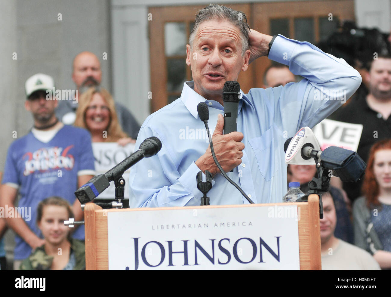 Libertaria candidato presidente Gary Johnson parla in un rally in concordia, New Hampshire, Stati Uniti d'America, il 25 agosto, 2016. Foto Stock