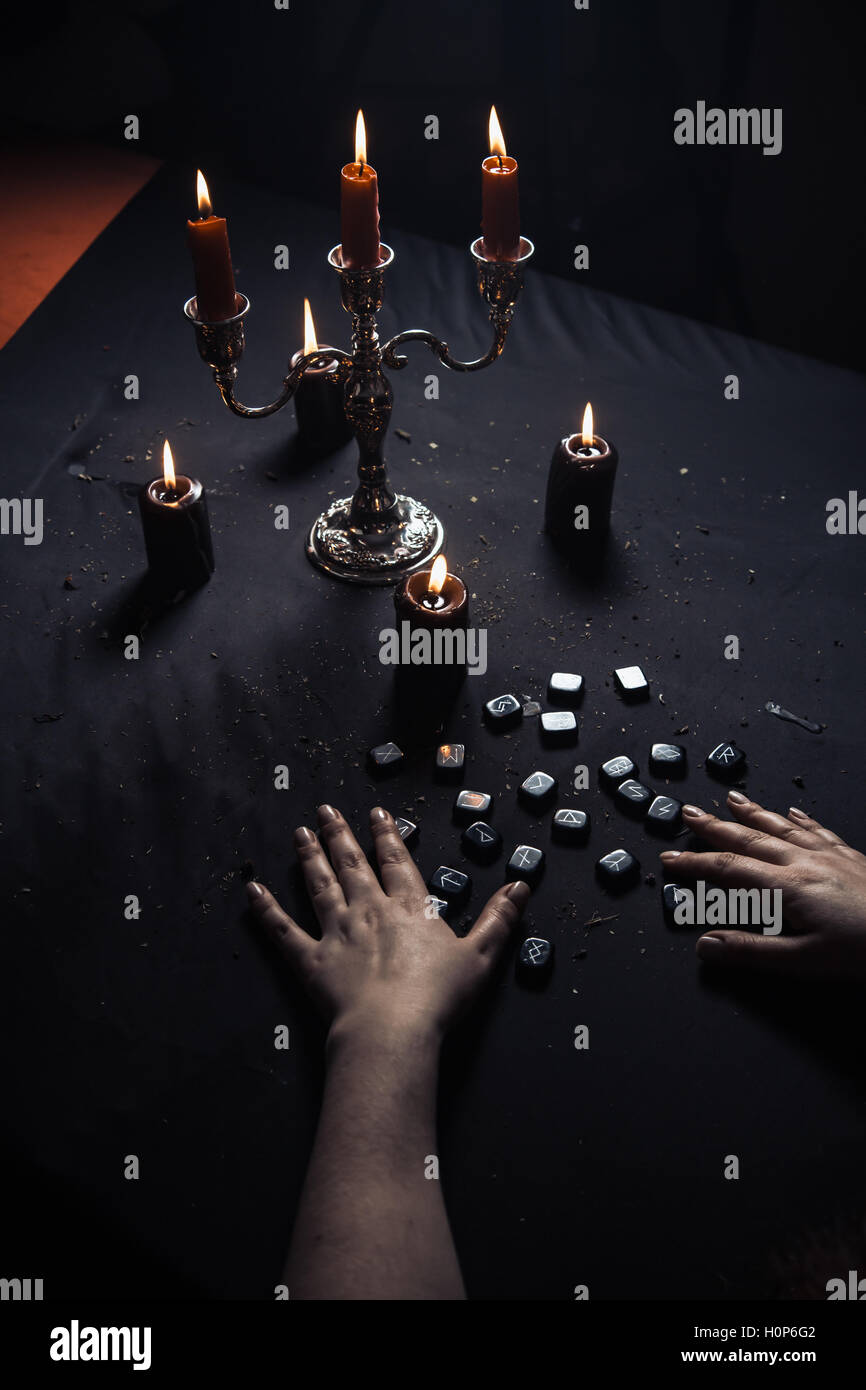 Divinazione da rune magiche Foto Stock