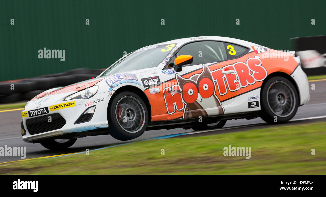 MELBOURNE/AUSTRALIA - 17 settembre 2016: Toyota 86's nelle sessioni di qualifica per il Sandown 500 'retrò' Endurance Gara a Sando Foto Stock