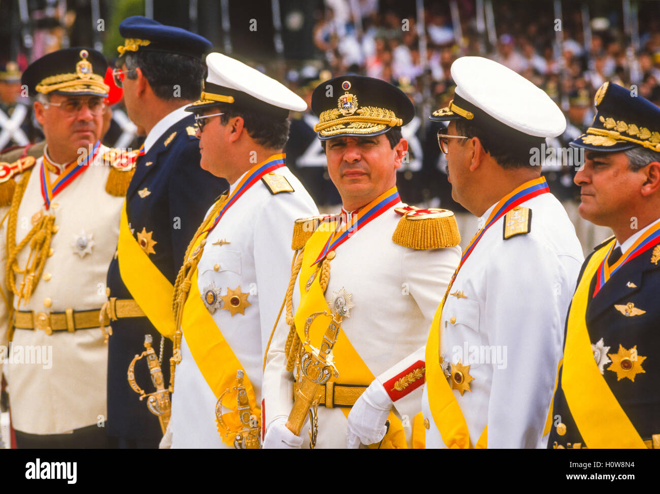 CARACAS - VENEZUELA - Responsabili frequentare il 5 luglio il Giorno di Indipendenza parata militare a Los Proceres parade motivi su luglio 5, 1988. Foto Stock