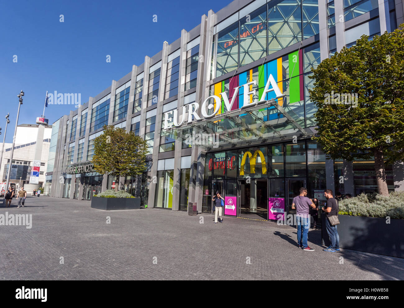 Business e il centro commerciale Eurovea, Bratislava, Slovacchia, Europa Foto Stock