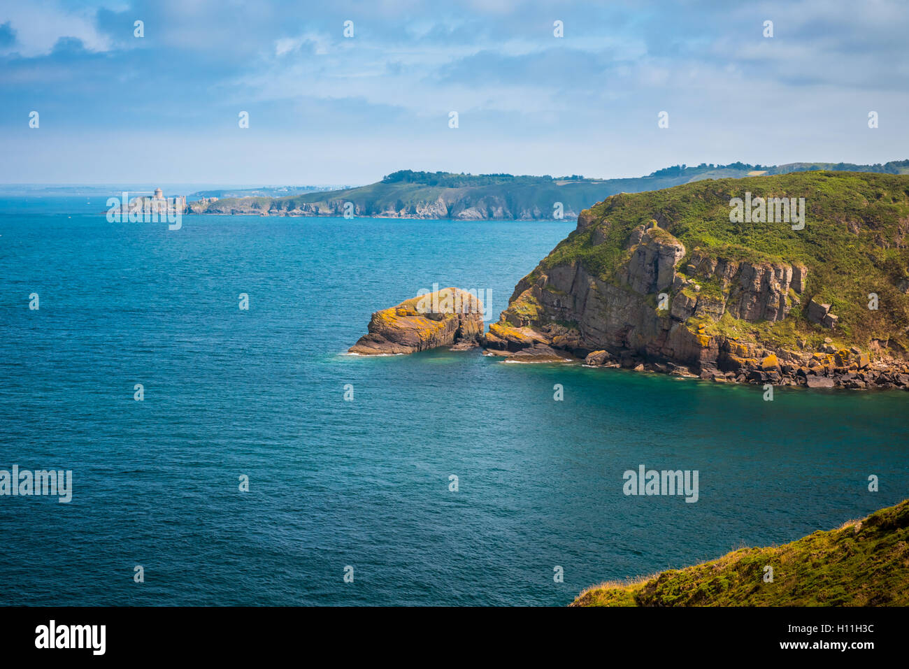 Costiera paesaggio estivo di Bretagne, Bretagna Francia Foto Stock