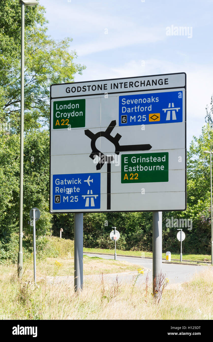 Interscambio Godstone Road sign, Godstone, Surrey, England, Regno Unito Foto Stock
