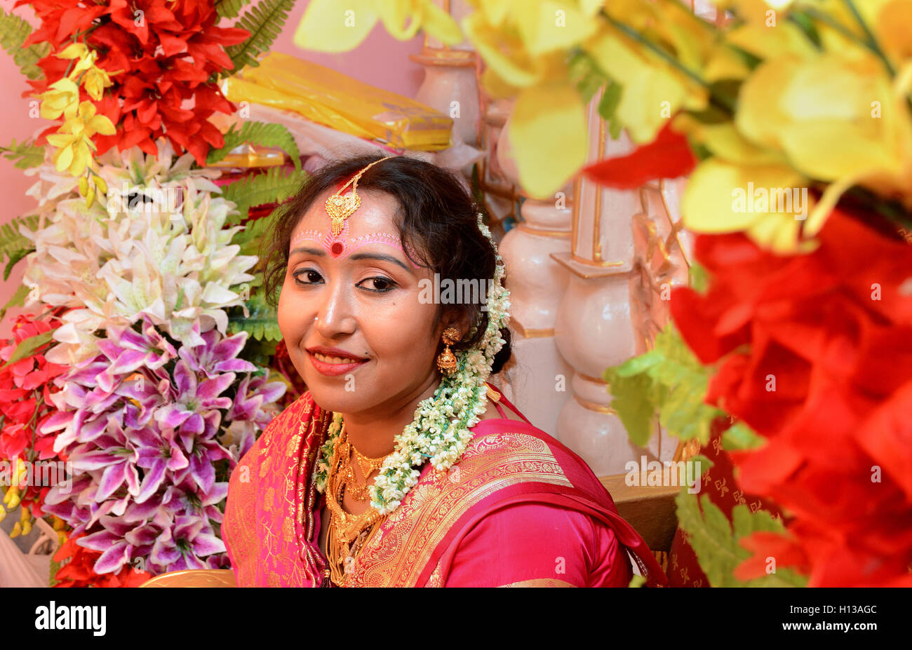 Indian sposa - Un bellissimo Indian sposa la sua cerimonia nuziale Foto Stock