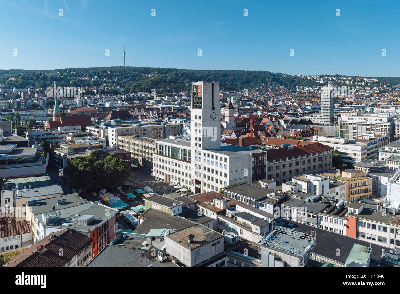 Vista della città, il municipio e la piazza del mercato, Stoccarda, Baden-Württemberg, Germania Foto Stock
