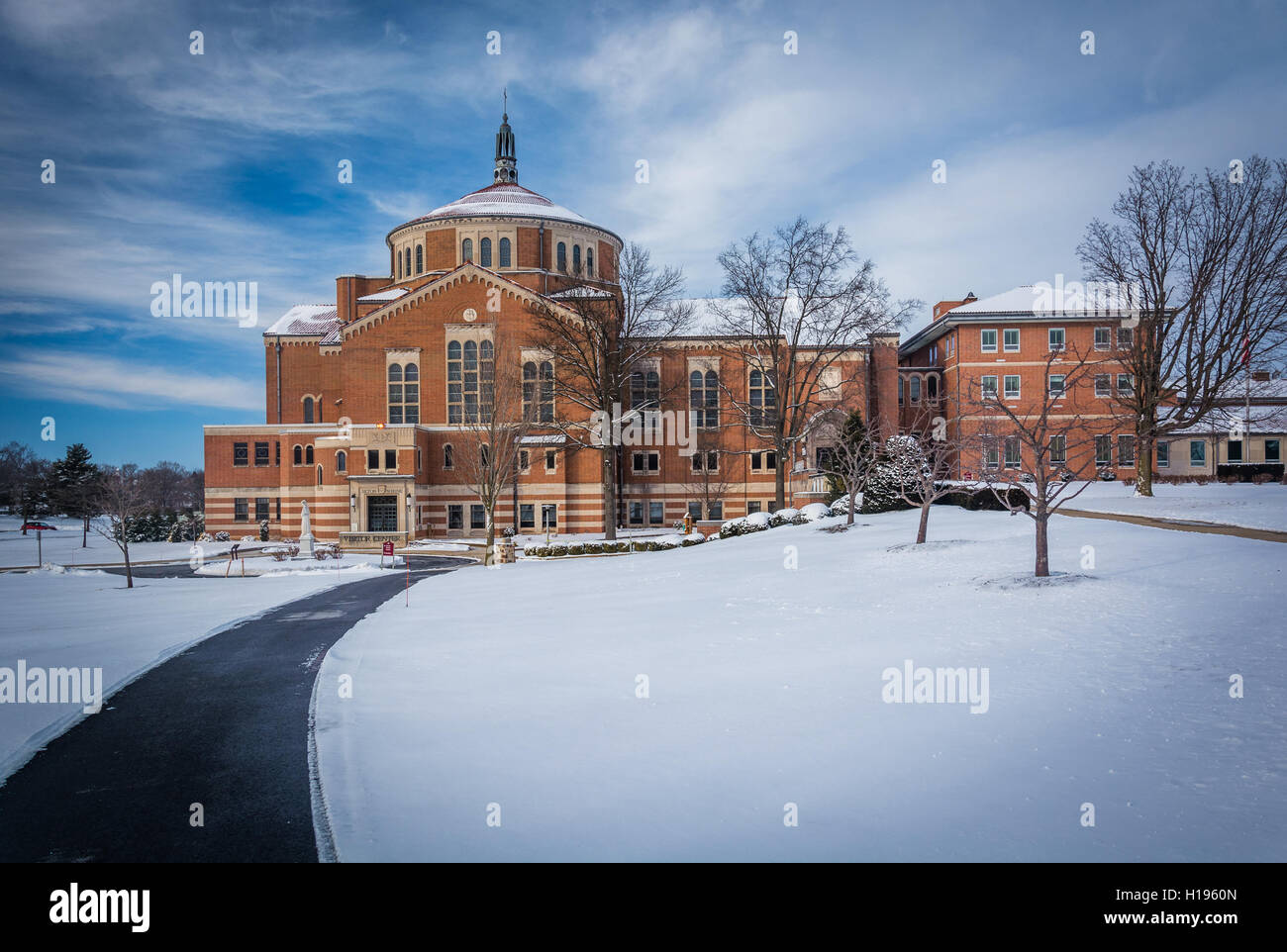 Vista invernale del Santuario Nazionale di Santa Elizabeth Ann Seton in Emmitsburg, Maryland. Foto Stock