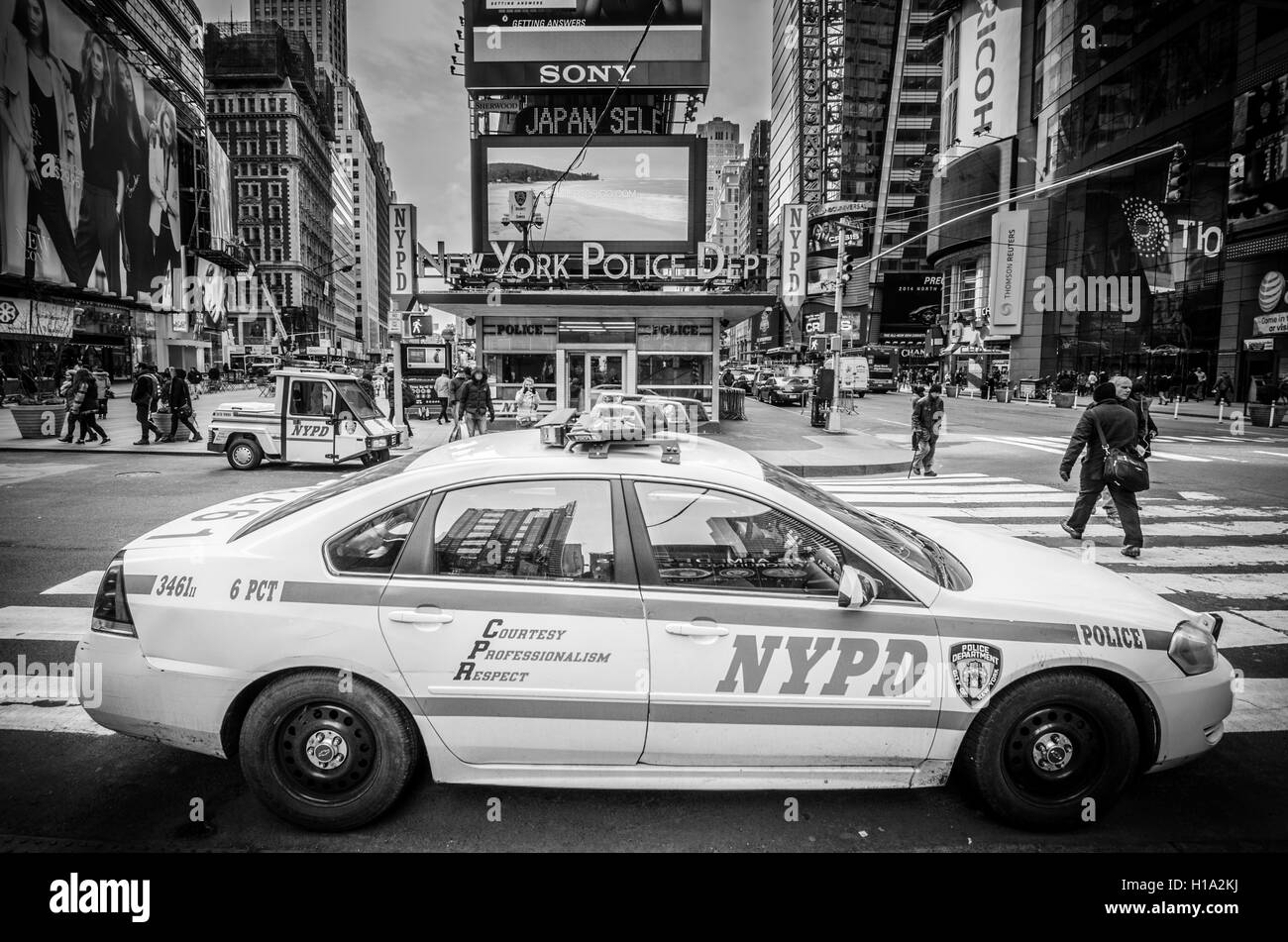 New York il dipartimento di polizia di vetture in Times Square a New York Foto Stock