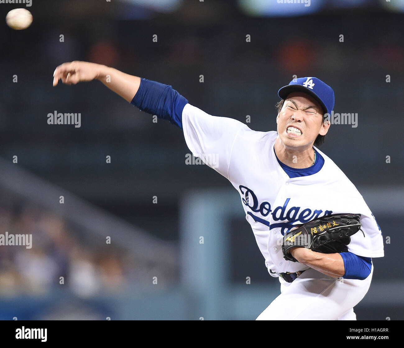 Los Angeles, California, USA. Xxi Sep, 2016. Kenta Maeda (Dodgers) MLB : Kenta Maeda del Los Angeles Dodgers piazzole durante il Major League Baseball gioco contro i San Francisco Giants al Dodger Stadium di Los Angeles, California, Stati Uniti . © AFLO/Alamy Live News Foto Stock