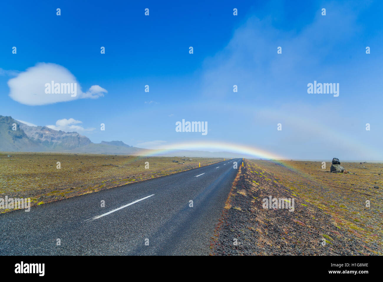Sud islandese paesaggio stradale Foto Stock