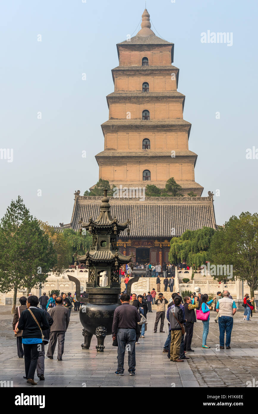 Le persone al Giant Pagoda in Xian Cina Foto Stock