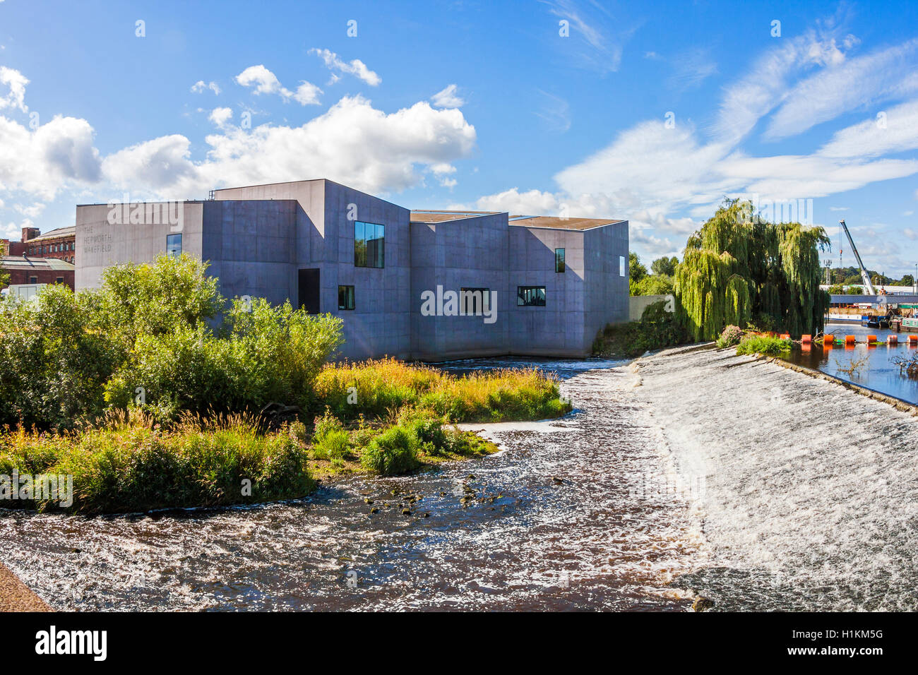 La Hepworth, Wakefield, vista sul fiume Calder Foto Stock