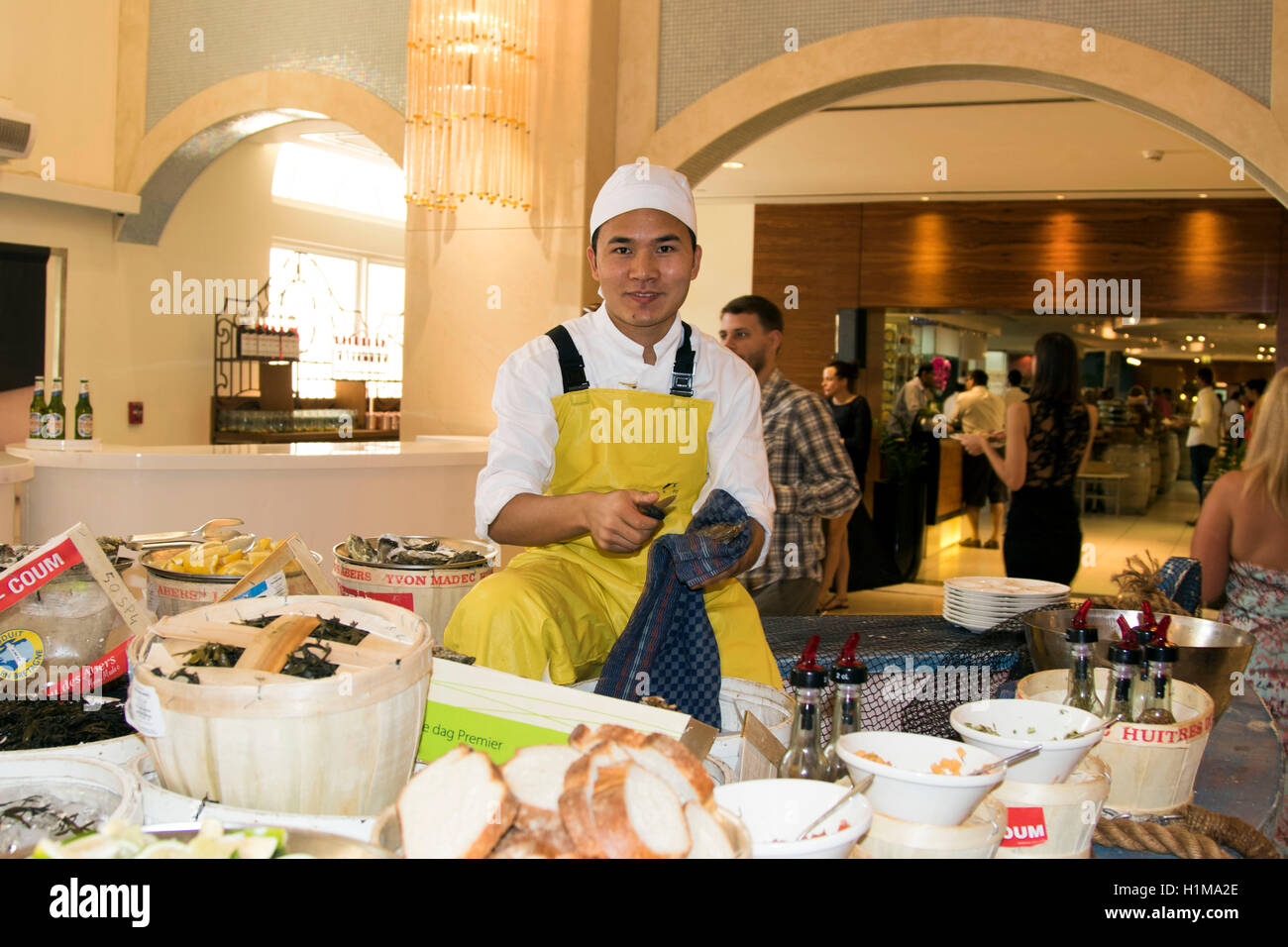 Bubblicious champagne pranzo a buffet hotel di lusso di Dubai Foto Stock