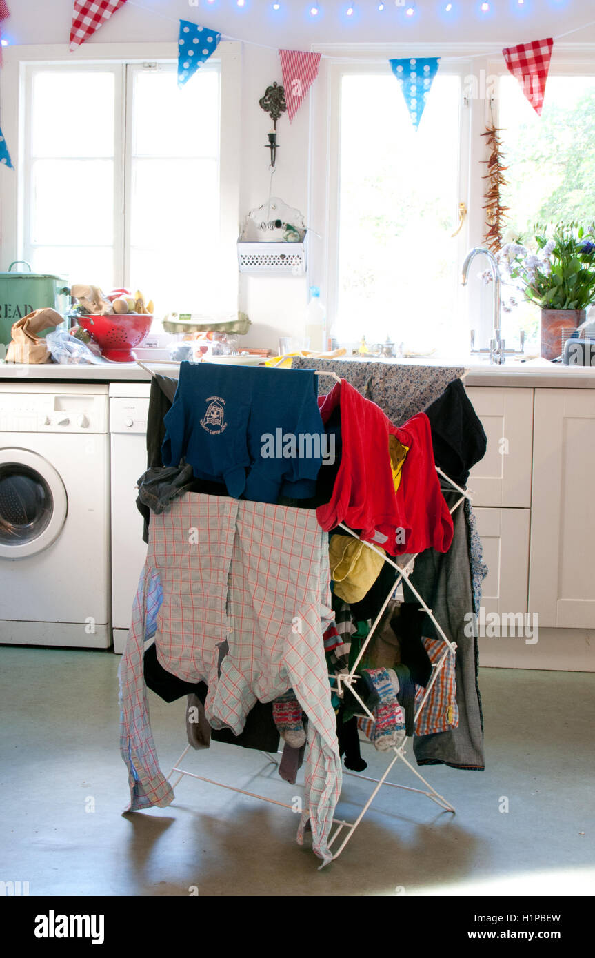 Il lavaggio appesi in cucina Foto Stock
