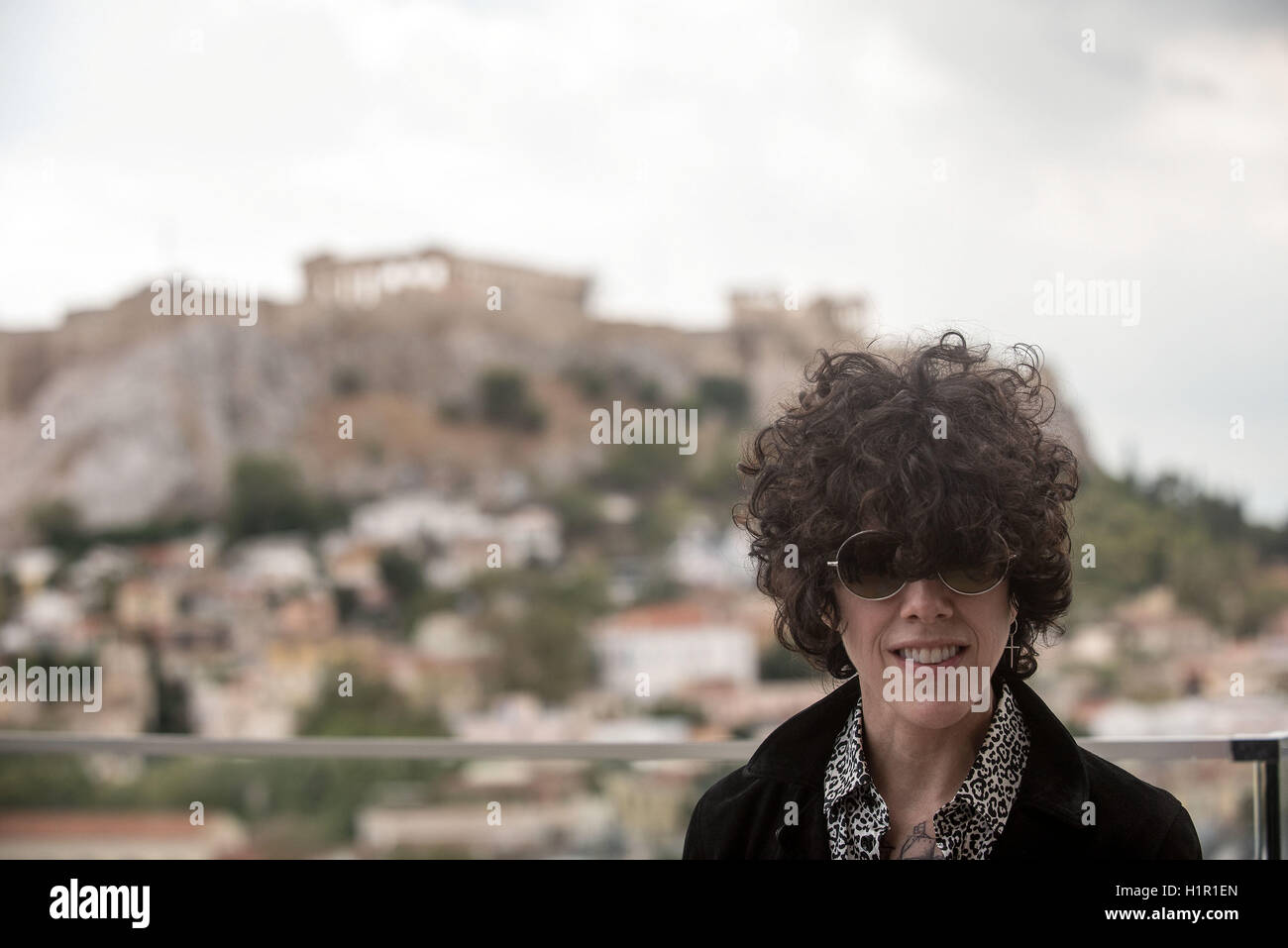 Laura Pergolizzi (LP) dà una conferenza stampa ad Atene in Grecia. Laura darà un concerto di venerdì 23/9. Foto Stock