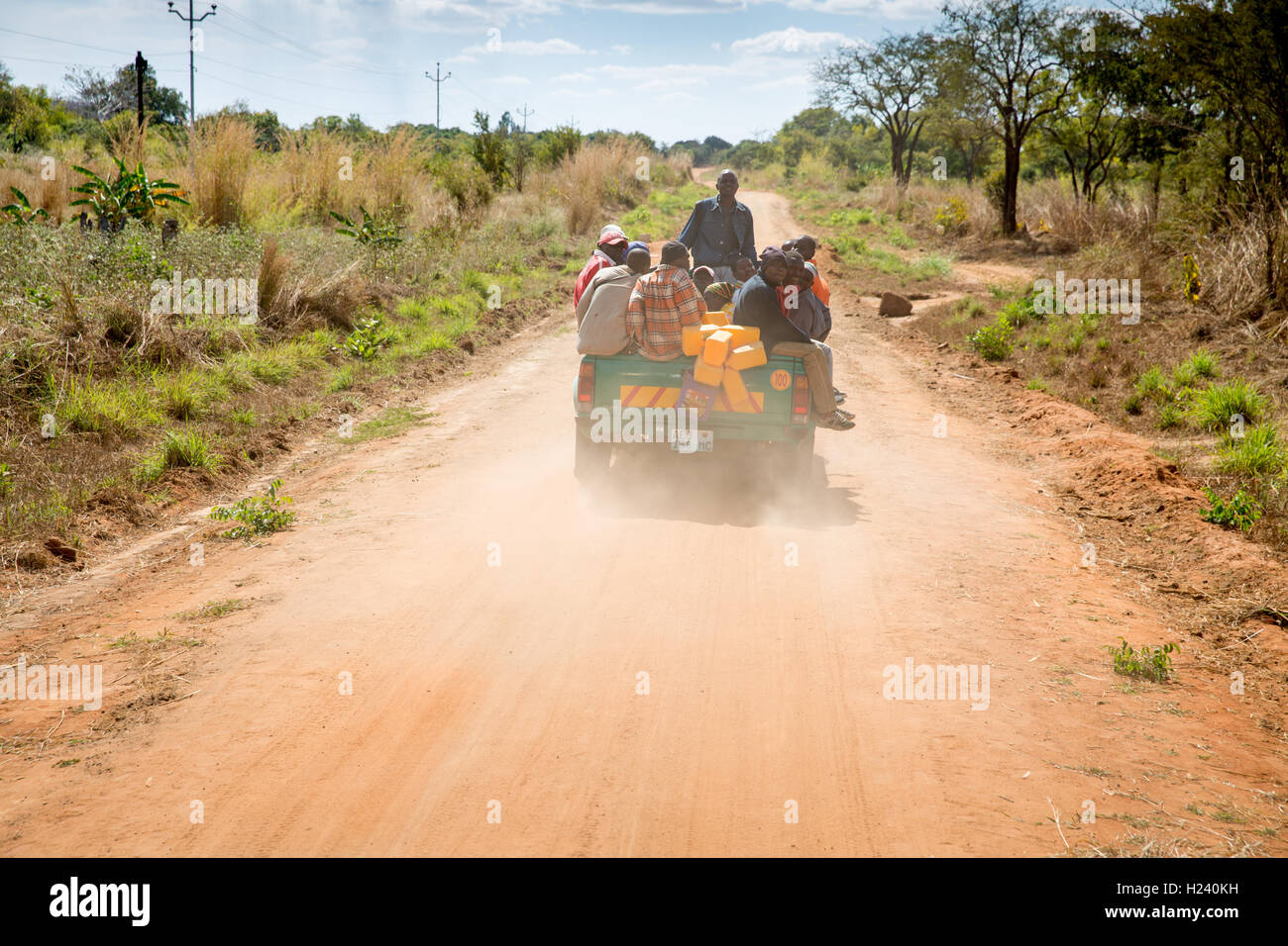 Distretto Lalaua, Nampula Provincia, Mozambico, Agosto 2015: trasporto rurale. Foto di Mike Goldwater Foto Stock