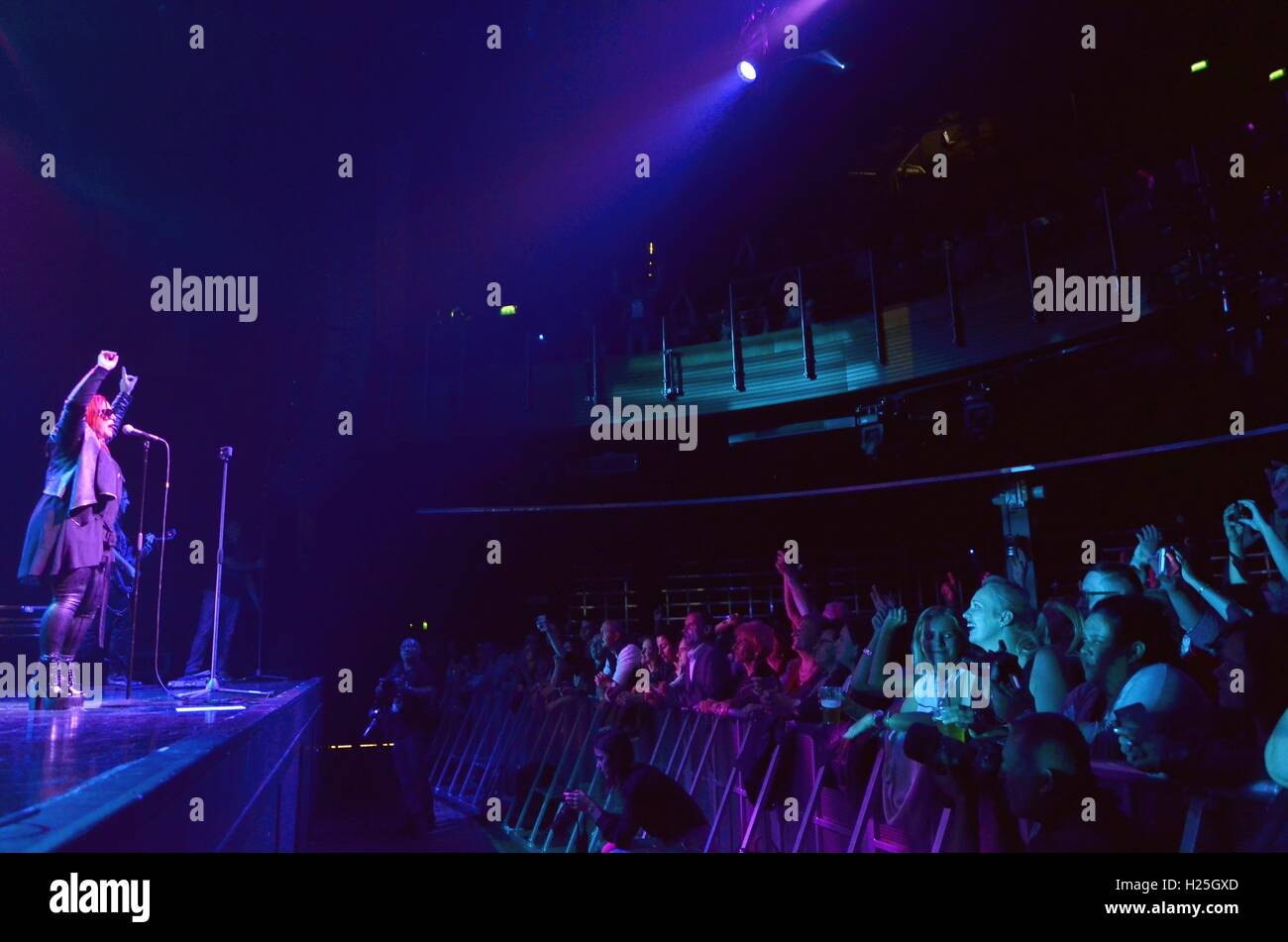 Londra, Regno Unito. 24 Settembre, 2016. Lombardo è un polacco rock band per 35 anni sul palco - Grabex Mixer di Windows ha colpito Londra Festival 2016 - Londra 24.09.2016 Credito: Marcin Libera/Alamy Live News Foto Stock