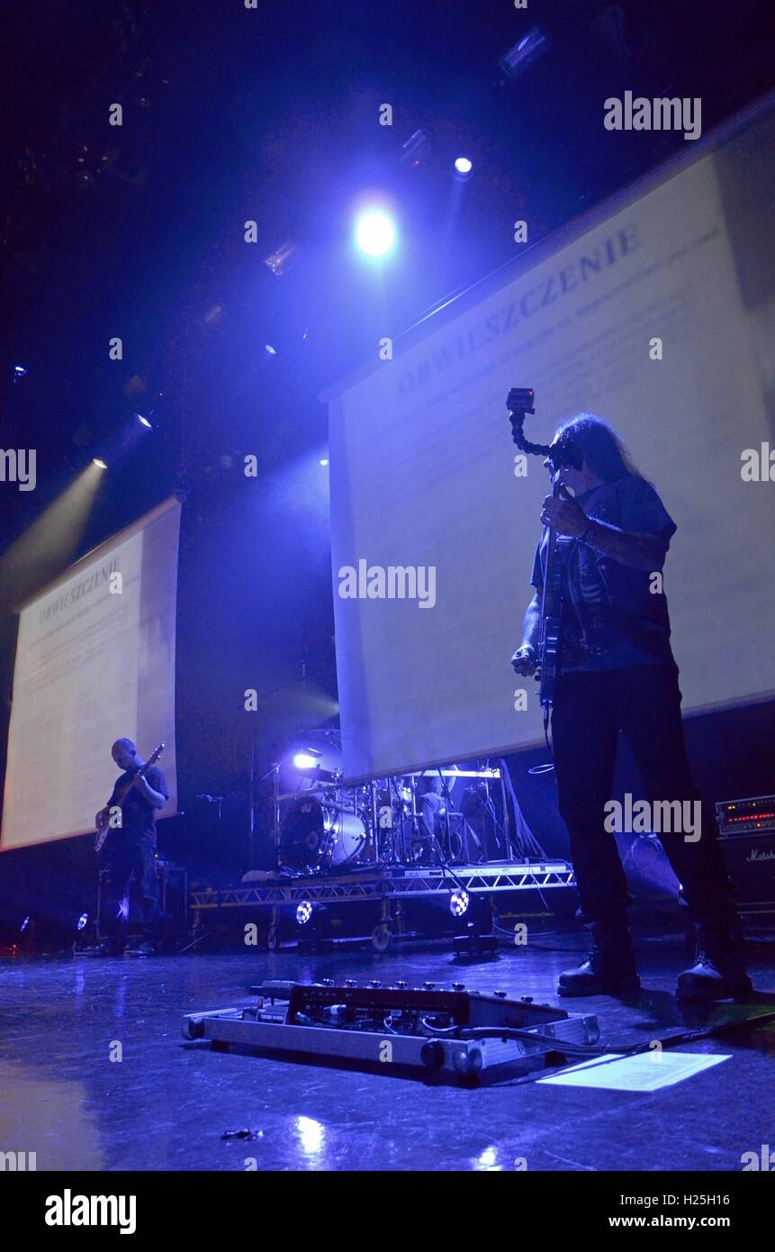 Londra, Regno Unito. 24 Settembre, 2016. Lombardo è un polacco rock band per 35 anni sul palco - Grabex Mixer di Windows ha colpito Londra Festival 2016 - Londra 24.09.2016 Credito: Marcin Libera/Alamy Live News Foto Stock