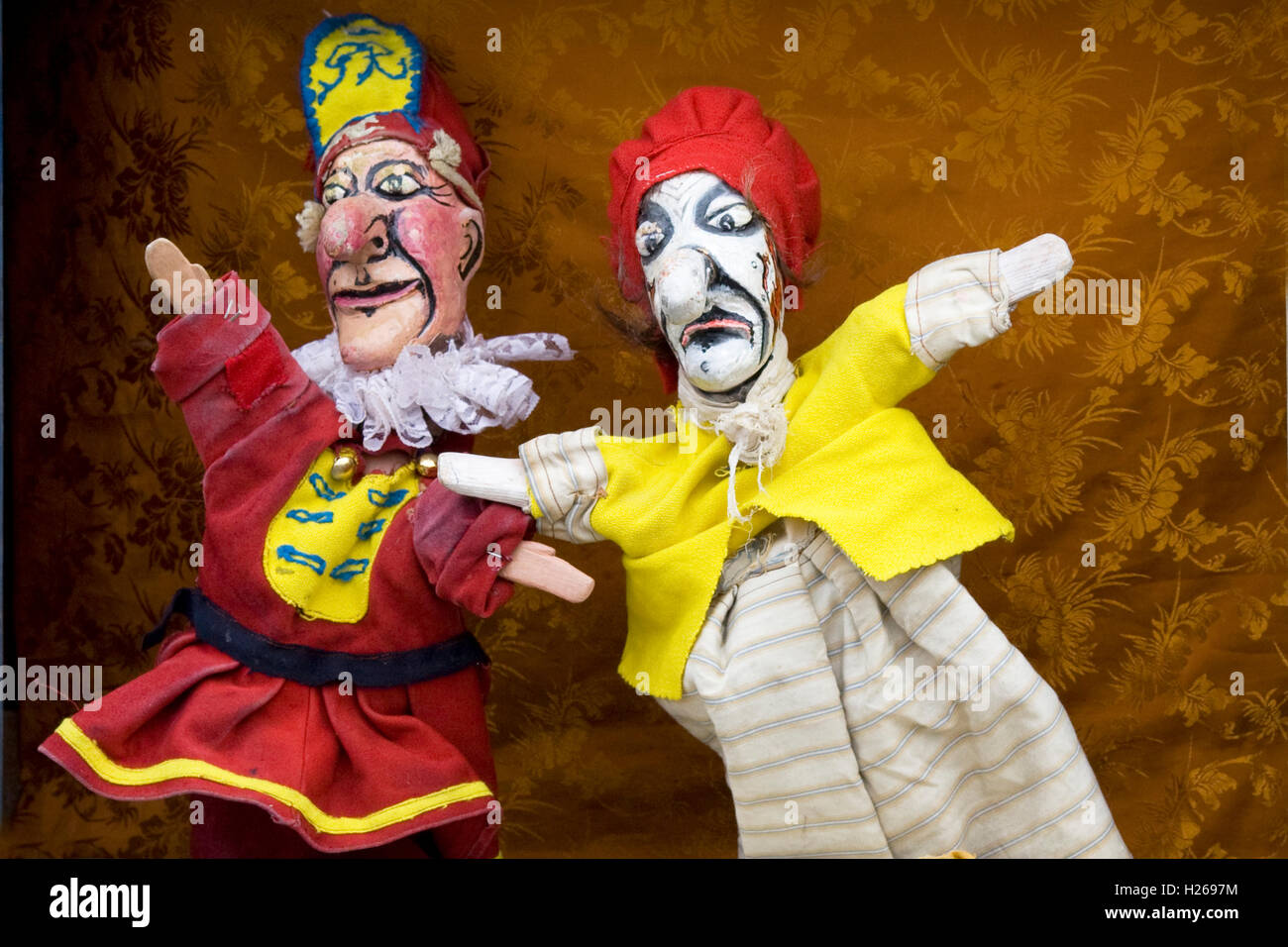 Punch e Judy mostra 'Mr Punch va alla guerra " Foto Stock