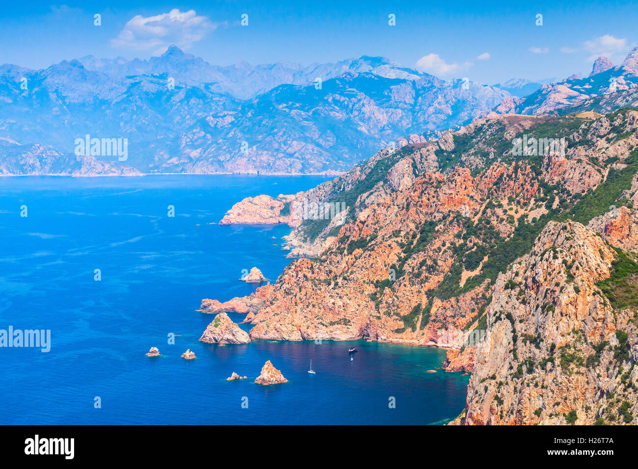 Corsica del sud. Il paesaggio costiero. Il golfo di Porto, vista dal Capo Rosso Foto Stock