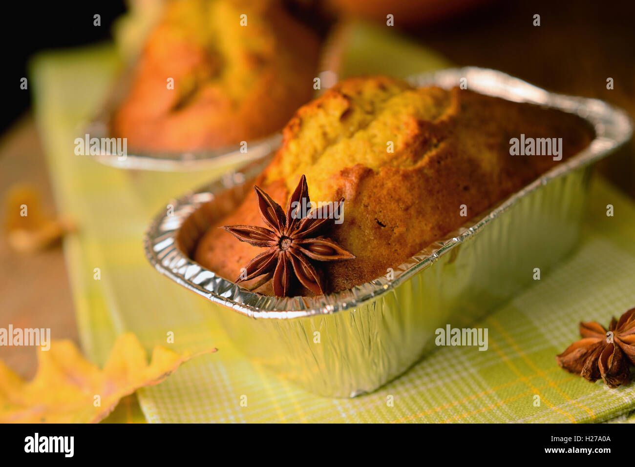 Una casa dolce cotto al forno di segale pane di zucca Foto Stock