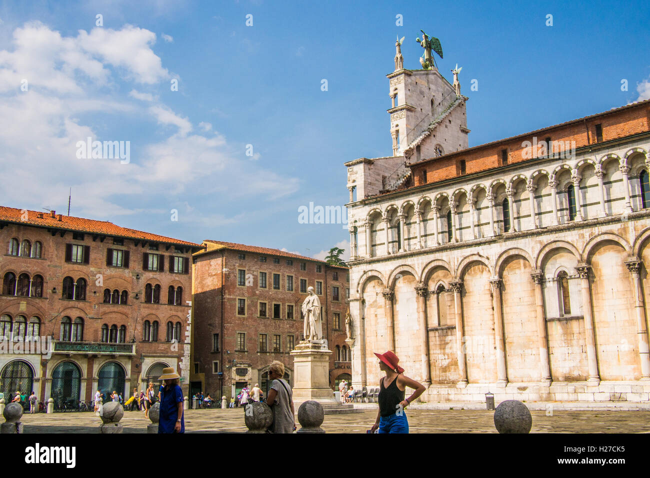 San Michele in Foro, una cattolica romana chiesa basilica, Lucca, Toscana, Italia Foto Stock